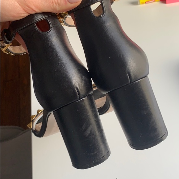 Stuart weitzman black and gold sandals - Picture 6 of 11